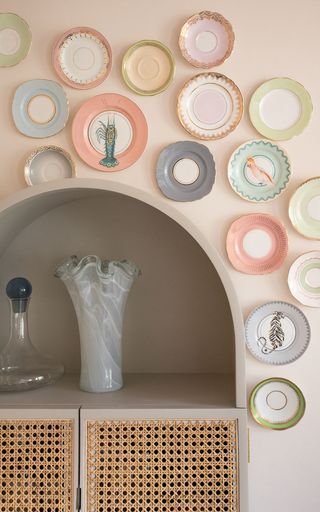 How To Display Plates on a Wall