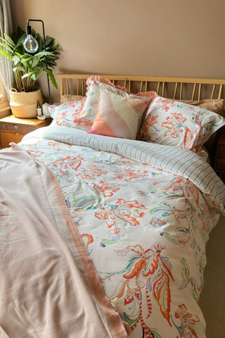 Yvonne Ellen Signature Floral Duvet Set
