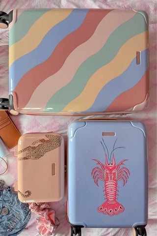 Pale Blue Lobster Cabin 4W Trolley Case
