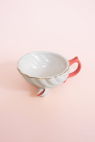 Shell Tea Cup and Pot for One