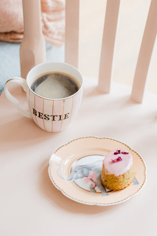 Yvonne Ellen Bestie Mug (Large)