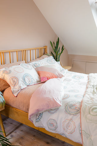 Yvonne Ellen Vintage Plates Duvet Set