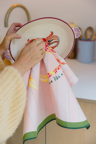 Scalloped Edge Tea Towels