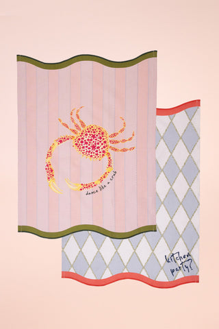 Scalloped Edge Tea Towels