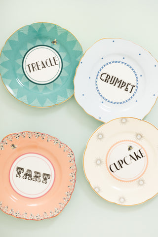 Yvonne Ellen Cheeky Cake Plates (Set of 4)