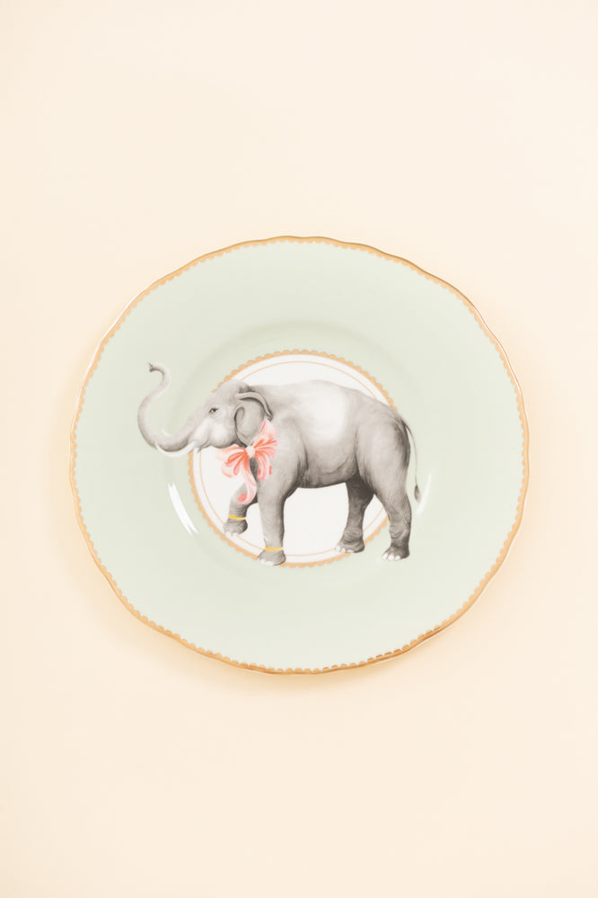 
                
                    Load image into Gallery viewer, Yvonne Ellen Elephant Sandwich Plate 23cm
                
            
