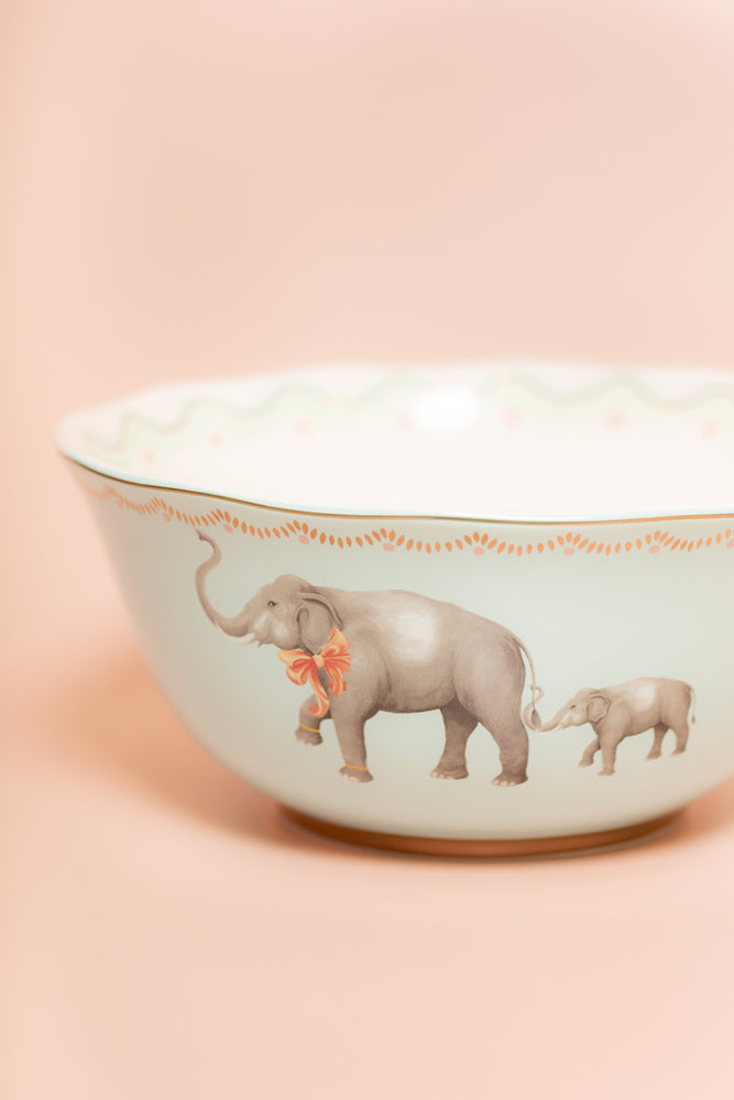 
                
                    Load image into Gallery viewer, Yvonne Ellen Elephant Large Serving Bowl
                
            